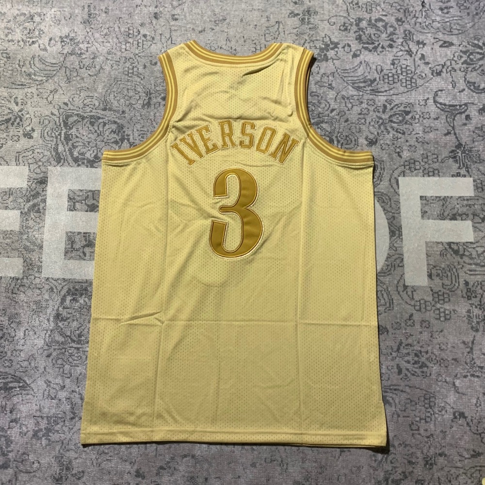 Mitchell & Ness Allen Iverson 76ers Mens S Gold NEW 2000-01 Basketball Jersey - Picture 2 of 6